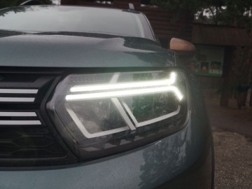 Dacia Duster 1.3 TCe 150 EDC Extreme  &ndash; Pożegnanie z bestsellerem