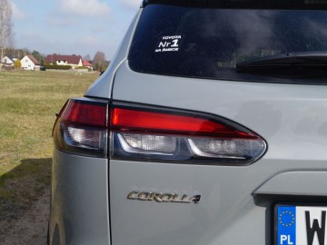 Toyota Corolla Cross iAWD e-CVT 197 KM &ndash; Jakość i praktyczność nie rzucająca się w oczy