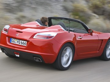 Opel GT - Tym razem jako spider