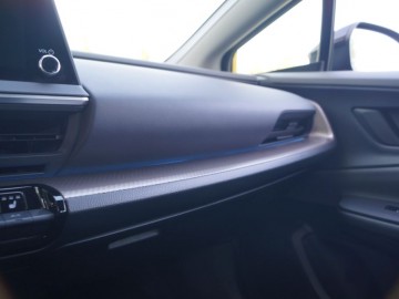 Toyota Prius 2.0 Hybrid Dynamic Force Plug-in 223 KM &ndash; Inne oblicze