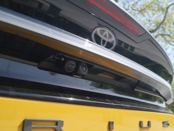 Toyota Prius 2.0 Hybrid Dynamic Force Plug-in 223 KM &ndash; Inne oblicze