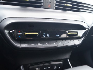 Hyundai i20 1.0 T-GDI 7DCT Smart 100 KM &ndash; Miejski przedstawiciel