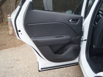 Renault Captur E-Tech 145 Full Hybrid &ndash; Do miasta, ale czy tylko?