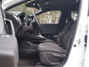 Renault Captur E-Tech 145 Full Hybrid &ndash; Do miasta, ale czy tylko?