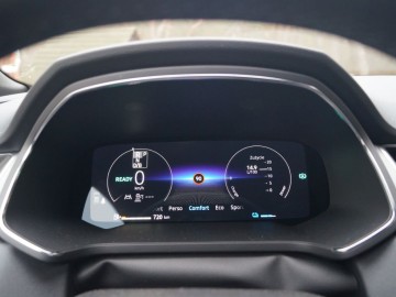 Renault Captur E-Tech 145 Full Hybrid &ndash; Do miasta, ale czy tylko?