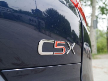 Citroen C5 X PHEV 225 e-EAT8 225 KM &ndash; Komfort na kołach