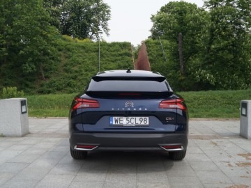 Citroen C5 X PHEV 225 e-EAT8 225 KM &ndash; Komfort na kołach