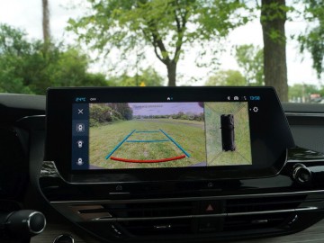 Citroen C5 X PHEV 225 e-EAT8 225 KM &ndash; Komfort na kołach