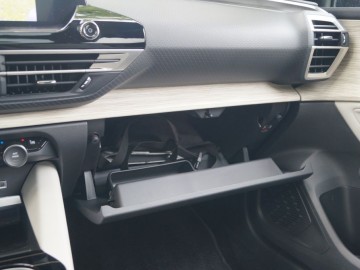 Citroen C5 X PHEV 225 e-EAT8 225 KM &ndash; Komfort na kołach