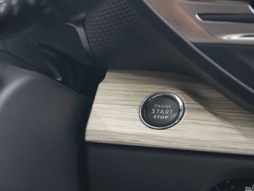 Citroen C5 X PHEV 225 e-EAT8 225 KM &ndash; Komfort na kołach