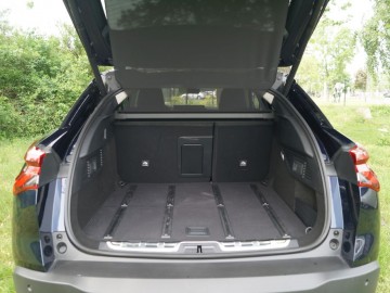 Citroen C5 X PHEV 225 e-EAT8 225 KM &ndash; Komfort na kołach