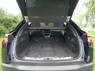 Citroen C5 X PHEV 225 e-EAT8 225 KM &ndash; Komfort na kołach
