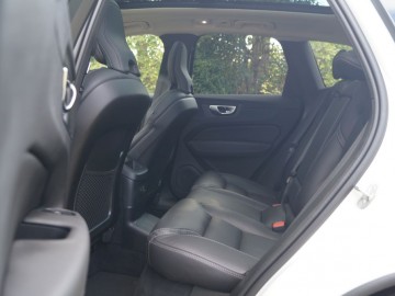 Volvo XC60 T6  AWD Recharge 350 KM - Udane połączenie
