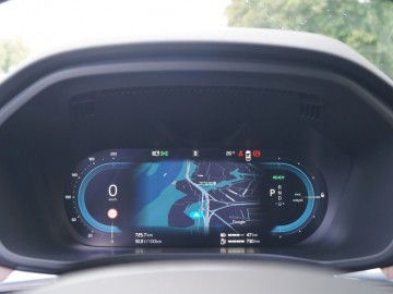 Volvo XC60 T6  AWD Recharge 350 KM - Udane połączenie