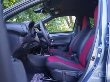 Toyota Aygo X 1.0 VVT-i Undercover 72KM &ndash; Miejskie rozwiązanie