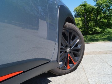 Toyota Aygo X 1.0 VVT-i Undercover 72KM &ndash; Miejskie rozwiązanie