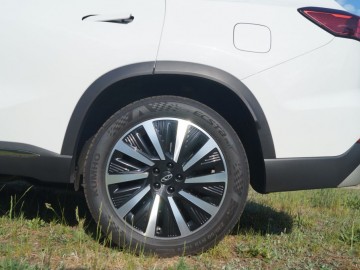 Chery Tiggo 8 PHEV Prestige - Bardzo dużo za niewiele
