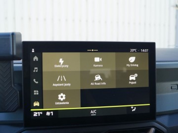 Dacia Duster Hybrid 140 KM 4x2 Extreme - Zaskakująca pod wieloma względami