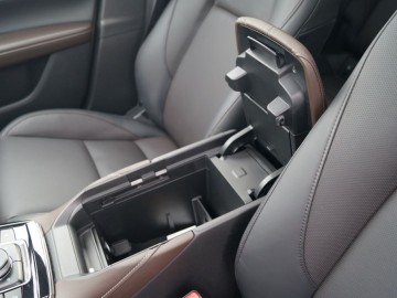 Mazda CX-30 E-SKYACTIV-X AWD Takumi 2,0 186 KM - Jedno z ostatnich takich rozwiązań