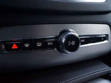 Volvo XC90  Plus B5 AWD Mild Hybrid - Czy to jest możliwe?