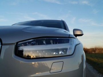 Volvo XC90  Plus B5 AWD Mild Hybrid - Czy to jest możliwe?