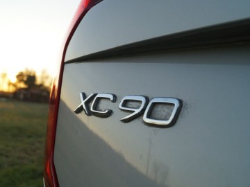 Volvo XC90  Plus B5 AWD Mild Hybrid - Czy to jest możliwe?
