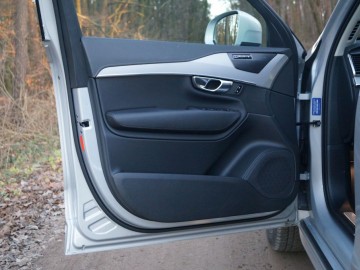Volvo XC90  Plus B5 AWD Mild Hybrid - Czy to jest możliwe?