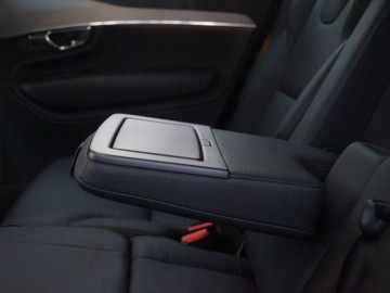 Volvo XC90  Plus B5 AWD Mild Hybrid - Czy to jest możliwe?