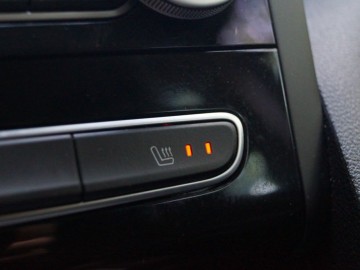 Renault Megane GrandCoupe Techno 1.5 dCi 115 KM EDC &ndash; Ostatni Mohikanin