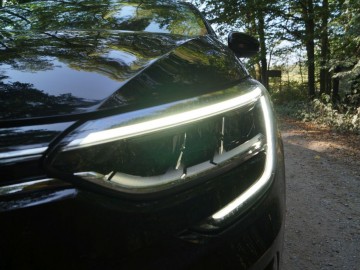 Renault Megane GrandCoupe Techno 1.5 dCi 115 KM EDC &ndash; Ostatni Mohikanin