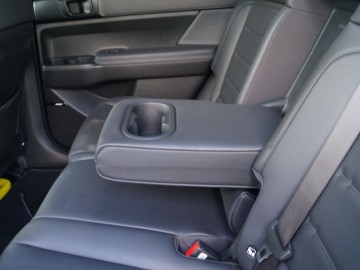 Hyundai Santa Fe 1.6 T-GDI PHEV AWD Calligraphy 253 KM &ndash; Nieszablonowy