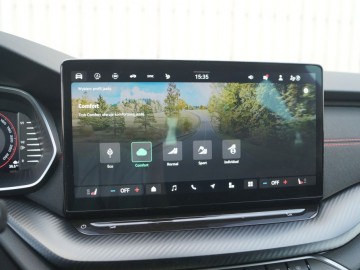 Skoda Octavia RS 2.0 TSI 265 KM - Zaskakująca pod wieloma względami