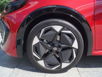 Renault Clio Eco-G 120 &ndash; Zaskakujący pod wieloma względami