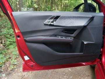 Renault Clio Eco-G 120 &ndash; Zaskakujący pod wieloma względami