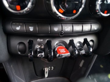 MINI Cooper - Gdy lubisz prowadzić...