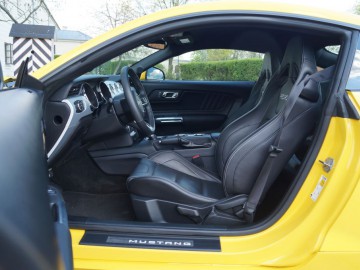Ford Mustang GT - Prawdziwy brutal