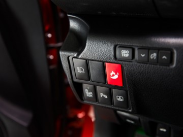 Lexus IS ostro przyprawiony