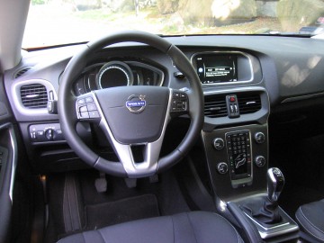 Volvo V40 T3 &ndash; Nie mylić z kombi