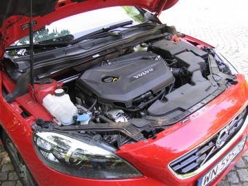 Volvo V40 T3 &ndash; Nie mylić z kombi