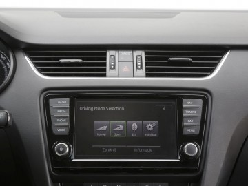 Skoda Octavia Scout 2.0 TDI 4x4 DSG - Dylemat