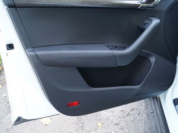 Skoda Octavia Scout 2.0 TDI 4x4 DSG - Dylemat