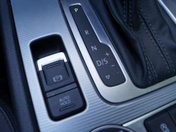 Volkswagen Touareg 3.0 TDI 4Motion Perfectline R-Style - Dominator?