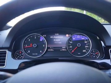 Volkswagen Touareg 3.0 TDI 4Motion Perfectline R-Style - Dominator?