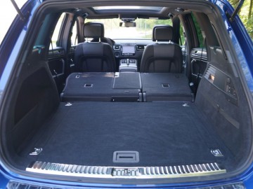 Volkswagen Touareg 3.0 TDI 4Motion Perfectline R-Style - Dominator?