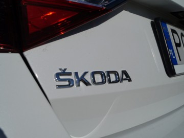 Skoda Superb 2.0 TDI Laurin&Klement - Nie tylko przestrzeń na potęgę