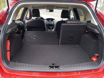 Ford Focus 1.5 EcoBoost Titanium - Dopracowany kompakt