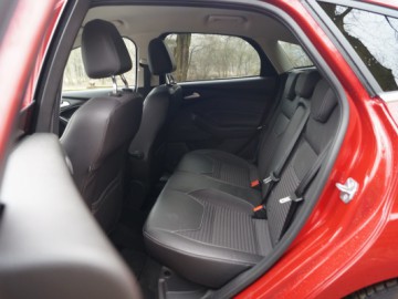 Ford Focus 1.5 EcoBoost Titanium - Dopracowany kompakt