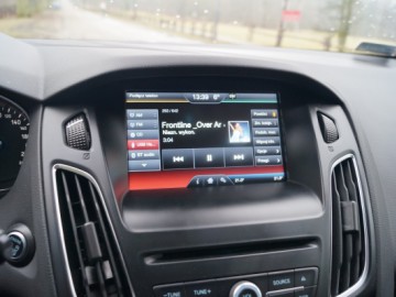 Ford Focus 1.5 EcoBoost Titanium - Dopracowany kompakt
