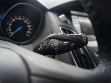 Ford Focus 1.5 EcoBoost Titanium - Dopracowany kompakt
