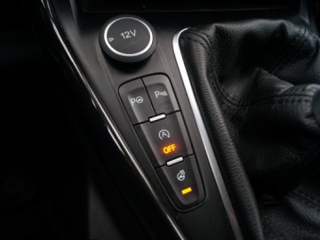 Ford Focus 1.5 EcoBoost Titanium - Dopracowany kompakt